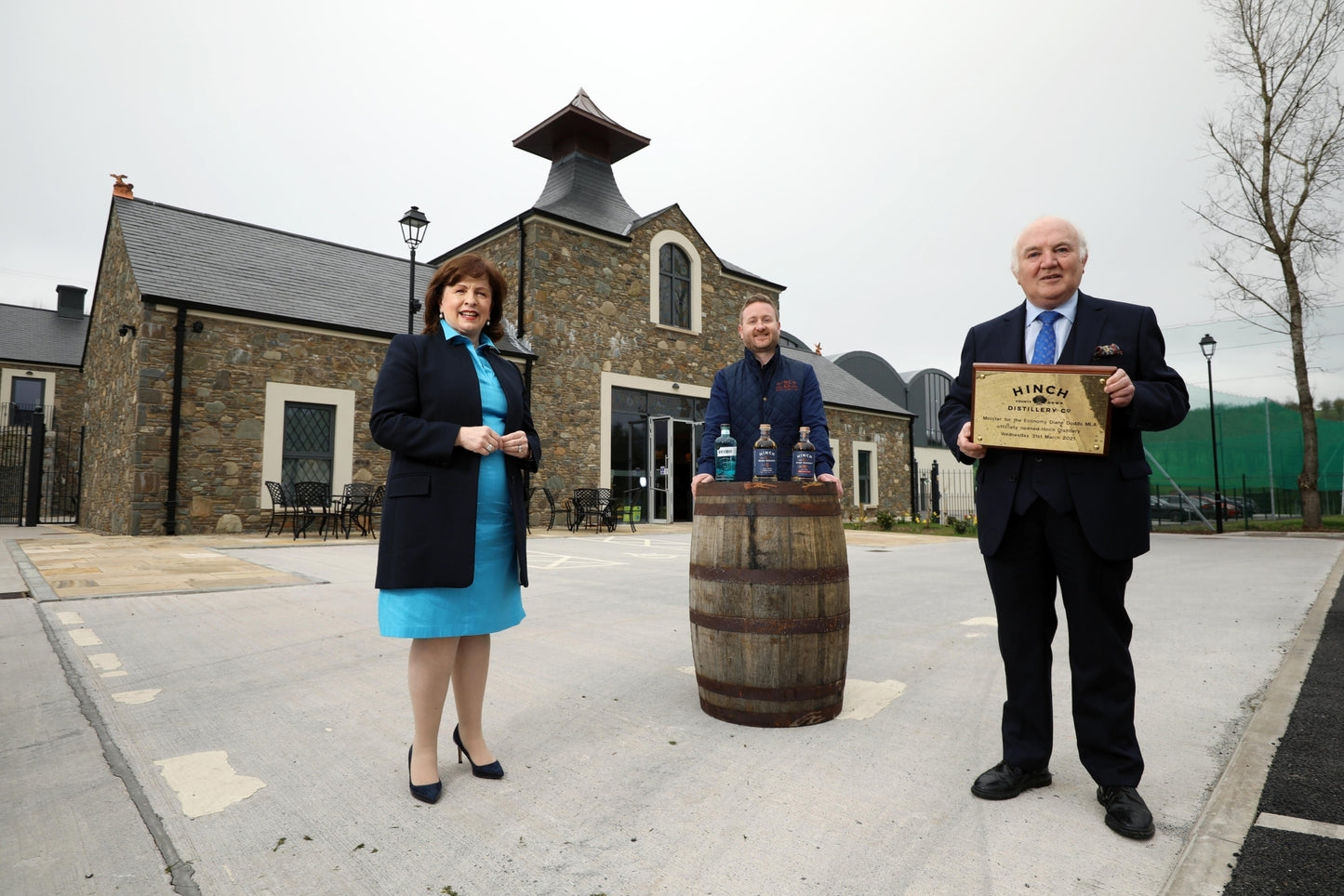 Economy Minister Cuts Ribbon on Hinch Distillery and Visitor Centre